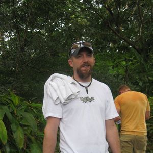 Meet your Posher, Travis